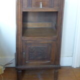 Chevet en bois et marbre rose fleurs ciselés art deco