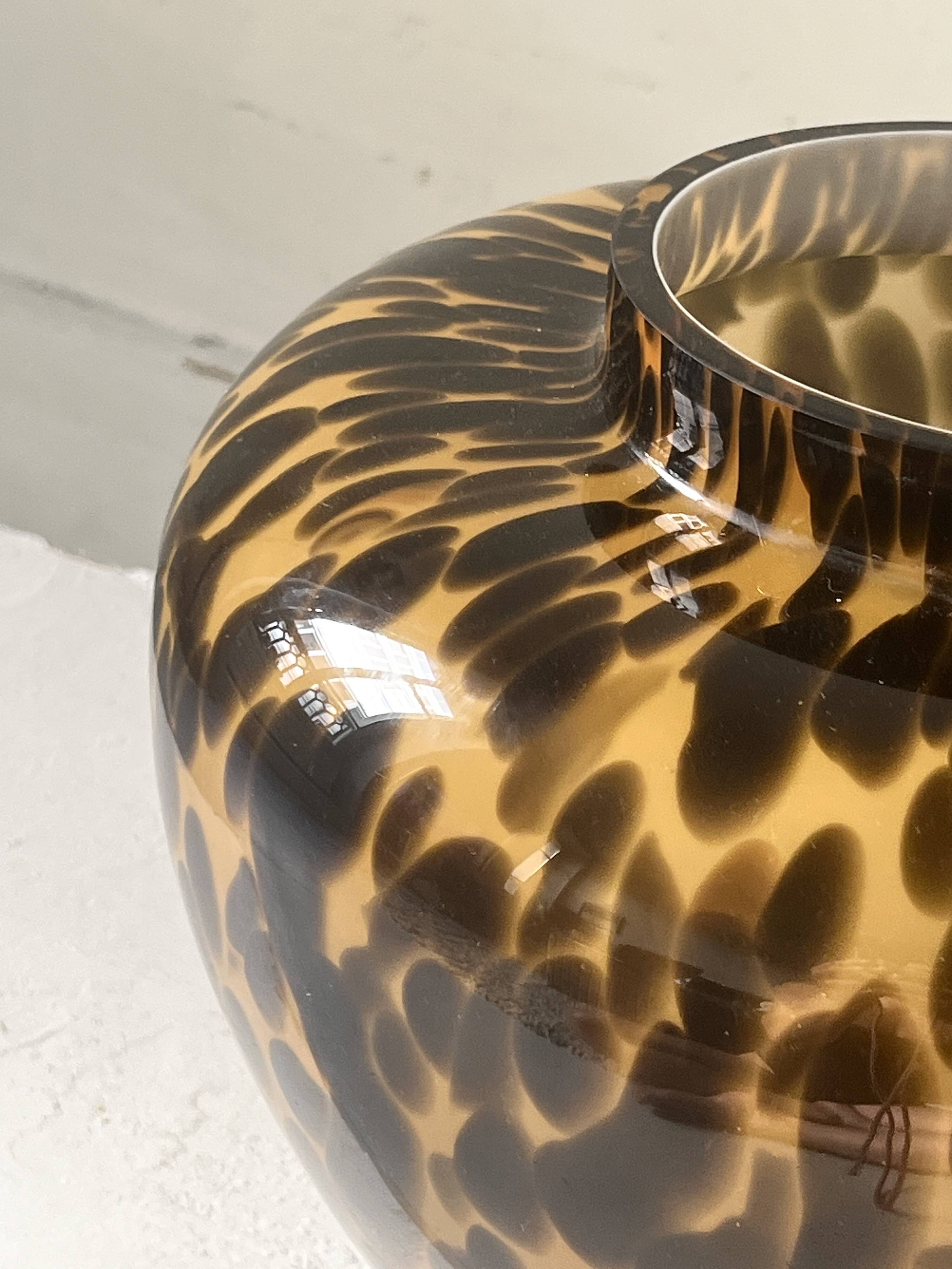 Large Hutschenreuther vase signed, blown glass in tortoiseshell style like Murano.