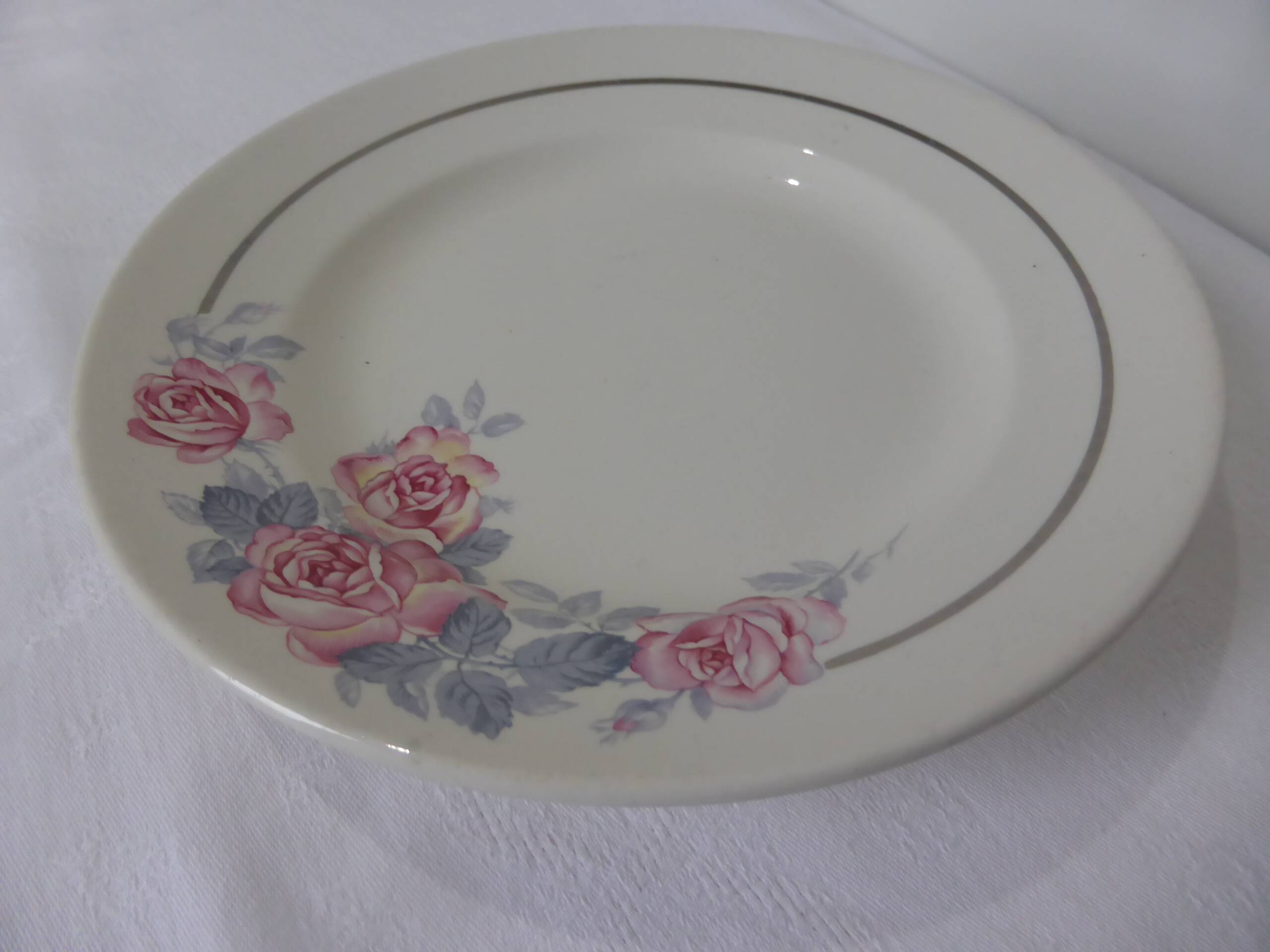 Dish servant on pedestal Digoin Sarreguemines 200320