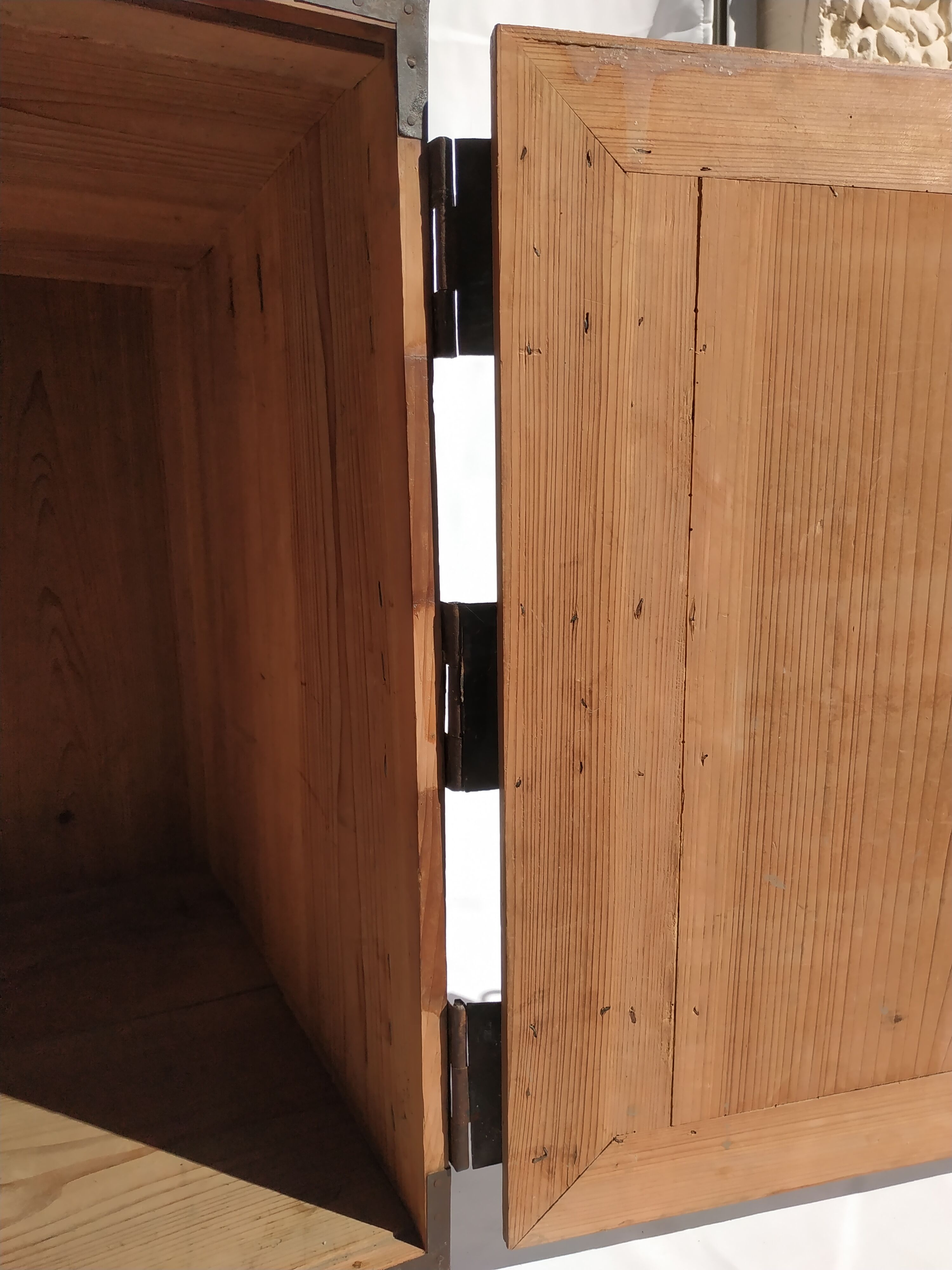 Bottom box Japan 19th second half 19th