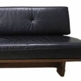 4-seater leather sofa bed