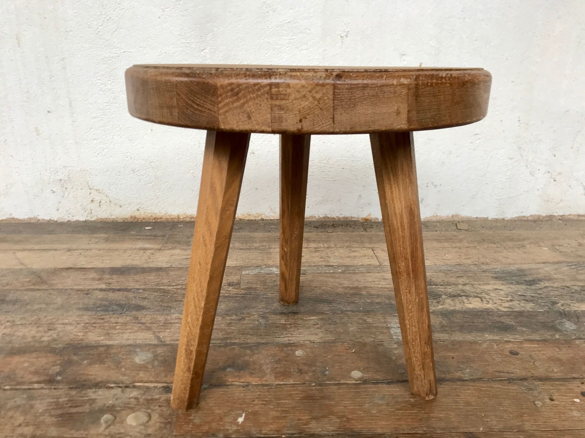 Tabouret door tripod plant sofa end in solid oak 1950 Vintage furniture decoration