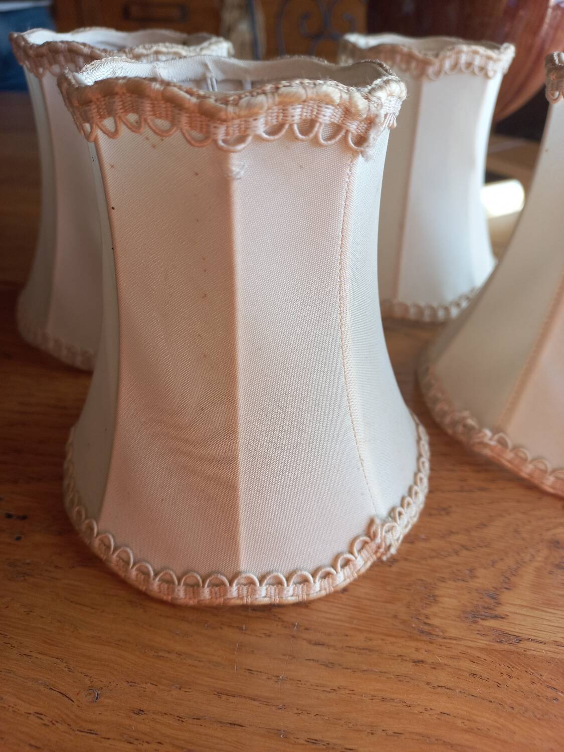 4 small old lampshades