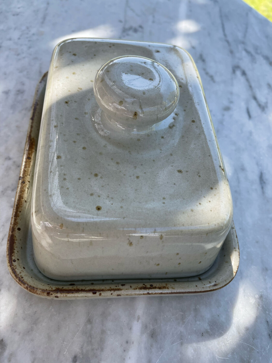 Marsh Sandstone butter