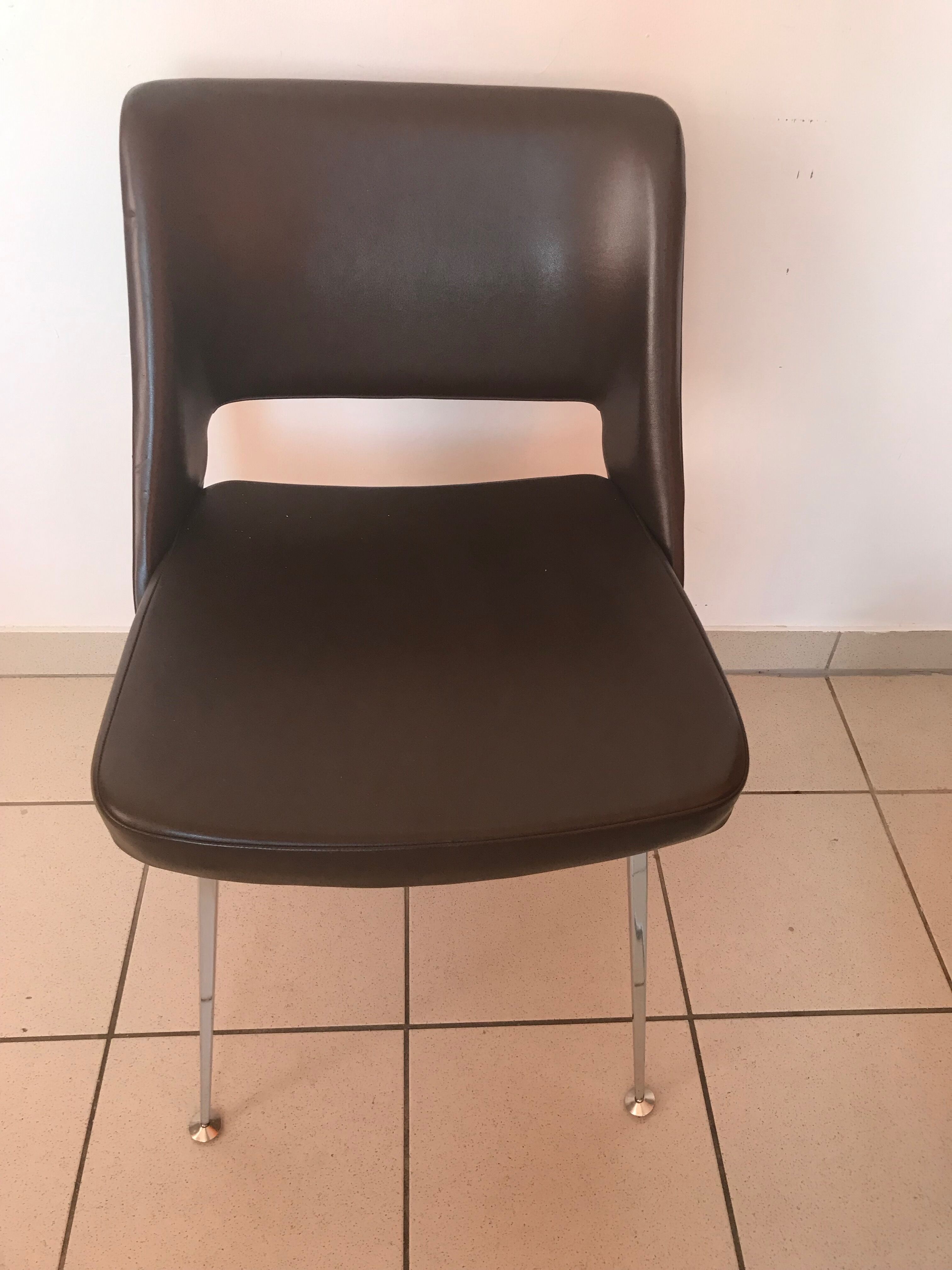 4 VINTAGE chairs in arflex-style brown skai