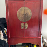 Armoire chinoise ancienne en bois laqué