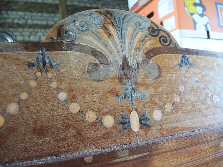 Bed frame double wood  inlay vintage