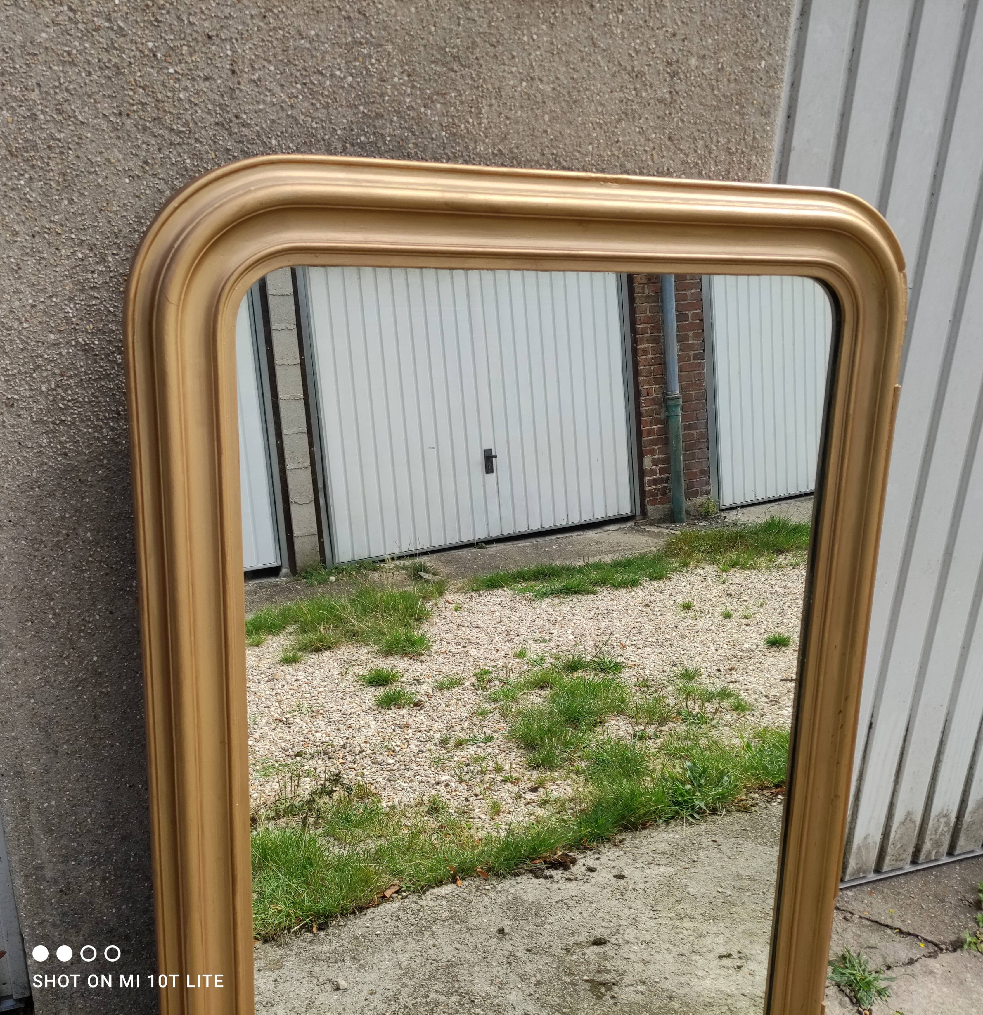 Miroir de style Louis-Philippe