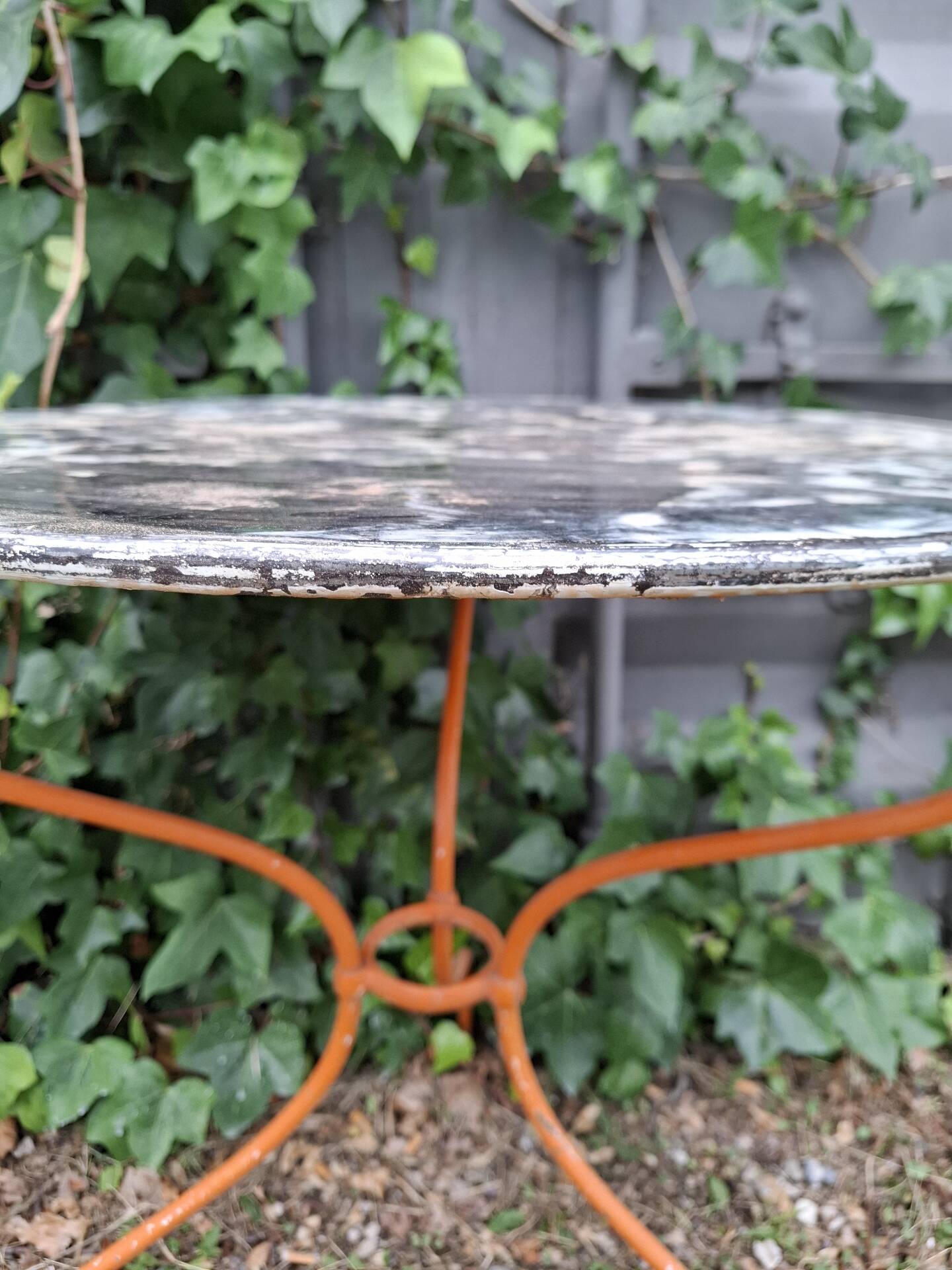 Iron table