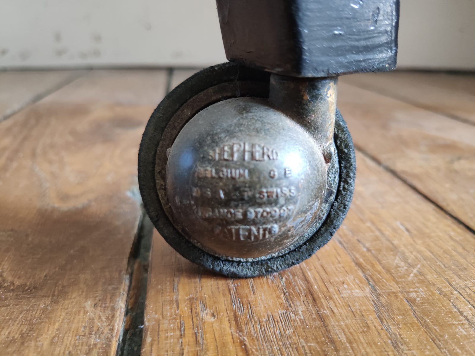 Vintage art deco roulette table