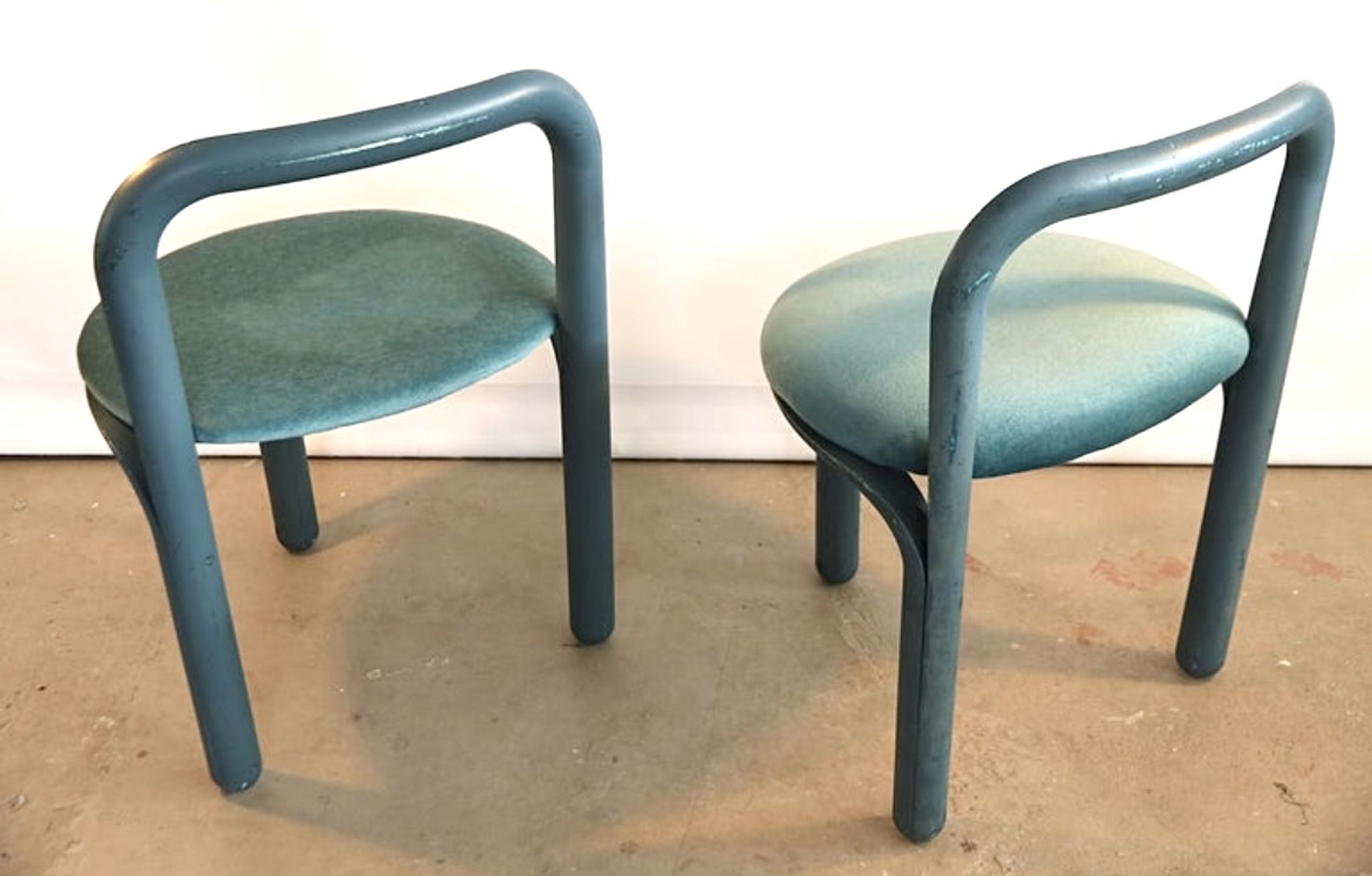 Artifort Model 320 in by Geoffrey Harcourt Side or Dining Room Chairs