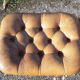 Paire de fauteuils cuir de style chesterfield