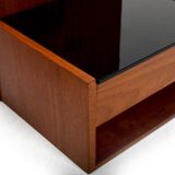 Paire de tables de chevet suspendues en teck par Hans Wegner pour Getama
