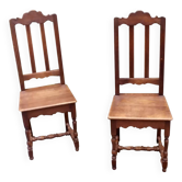 Pair of oak chairs
