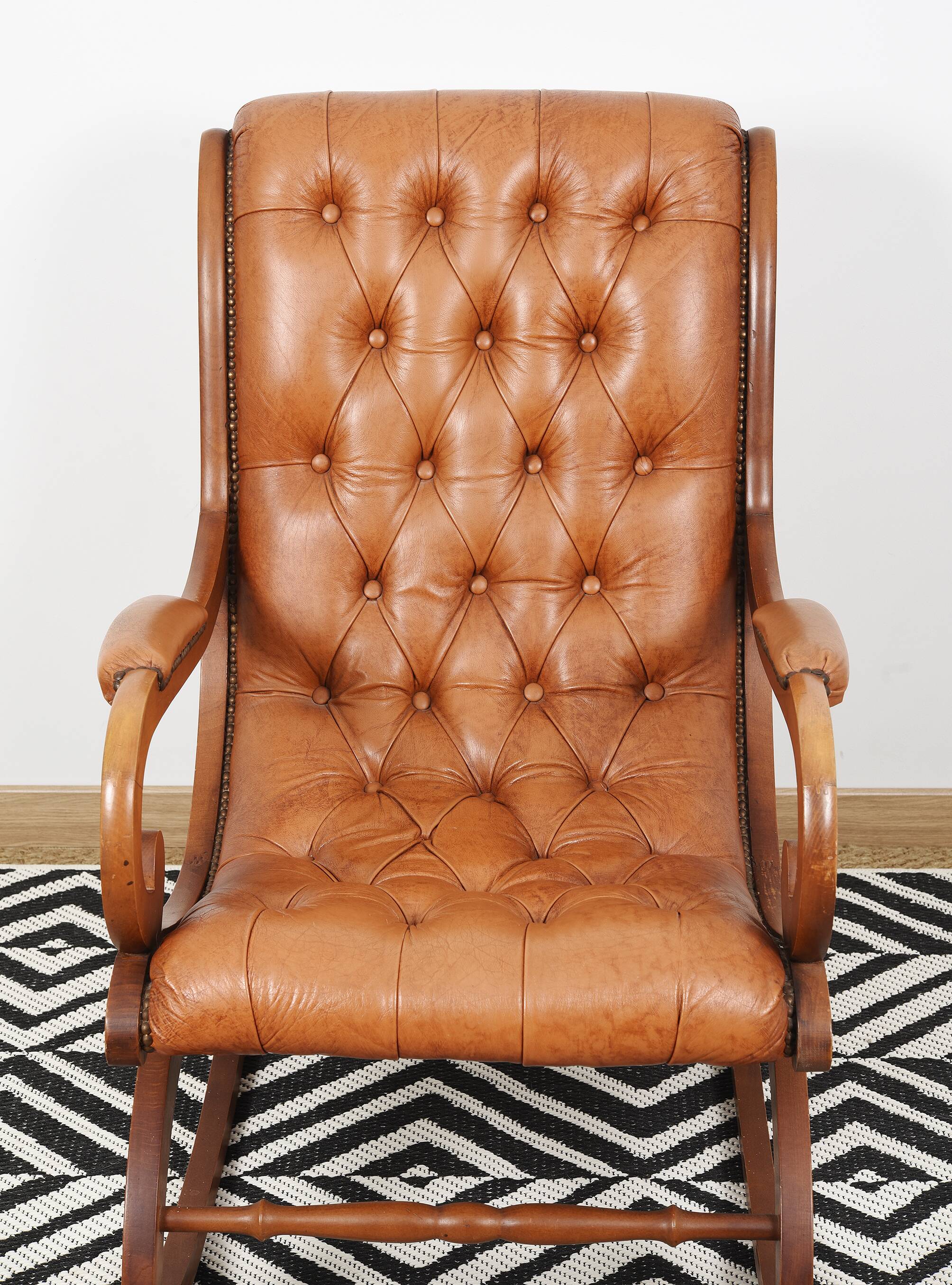Rocking chair, Chesterfield style