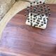 Table basse ronde tripode années 50