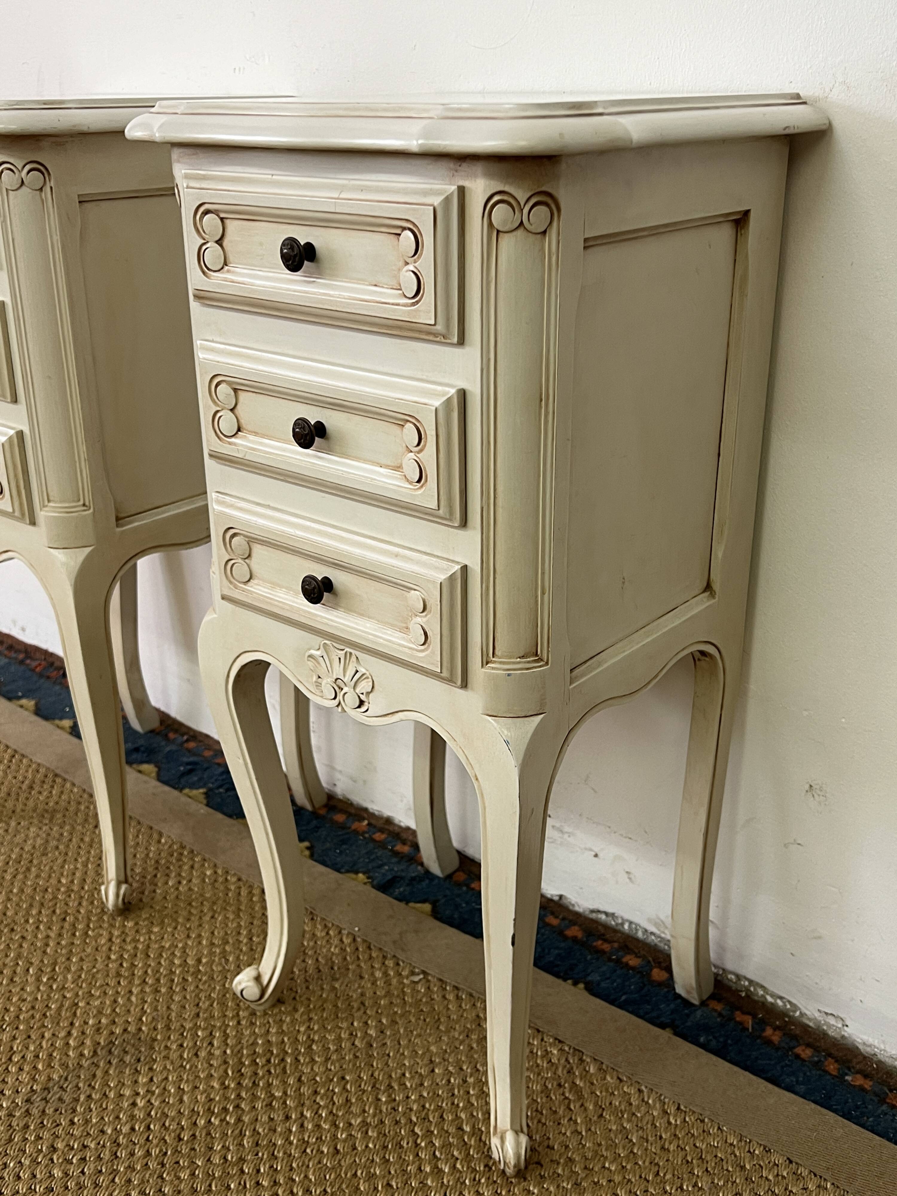 Pair of antique Louis XV style bedside tables, 3 drawers