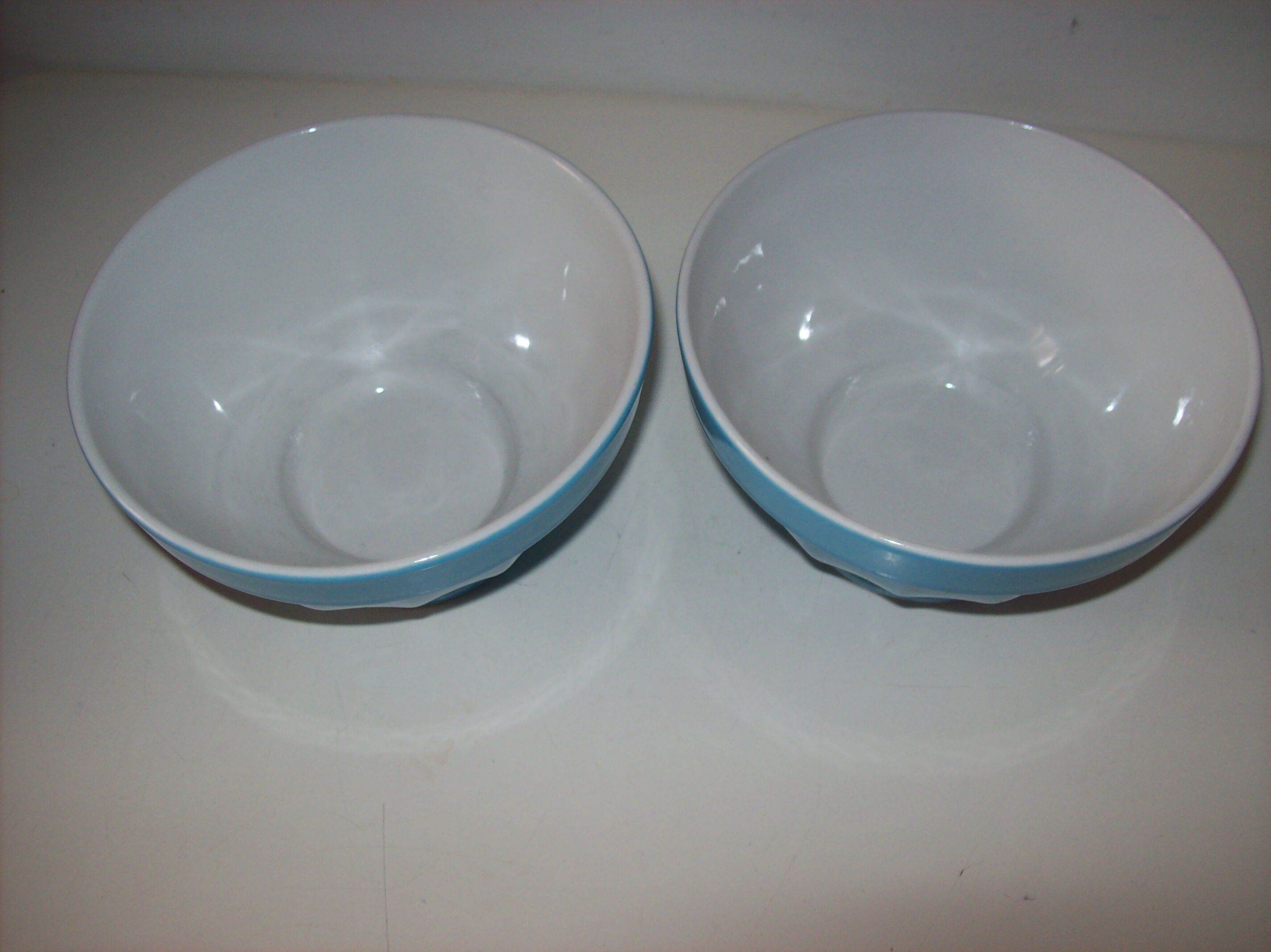 Duo of vintage bowls
