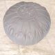 Pouf marocain en cuir gris