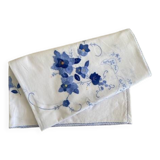 Large antique hand-embroidered tablecloth - 12 place settings - 170x210 cm - cotton