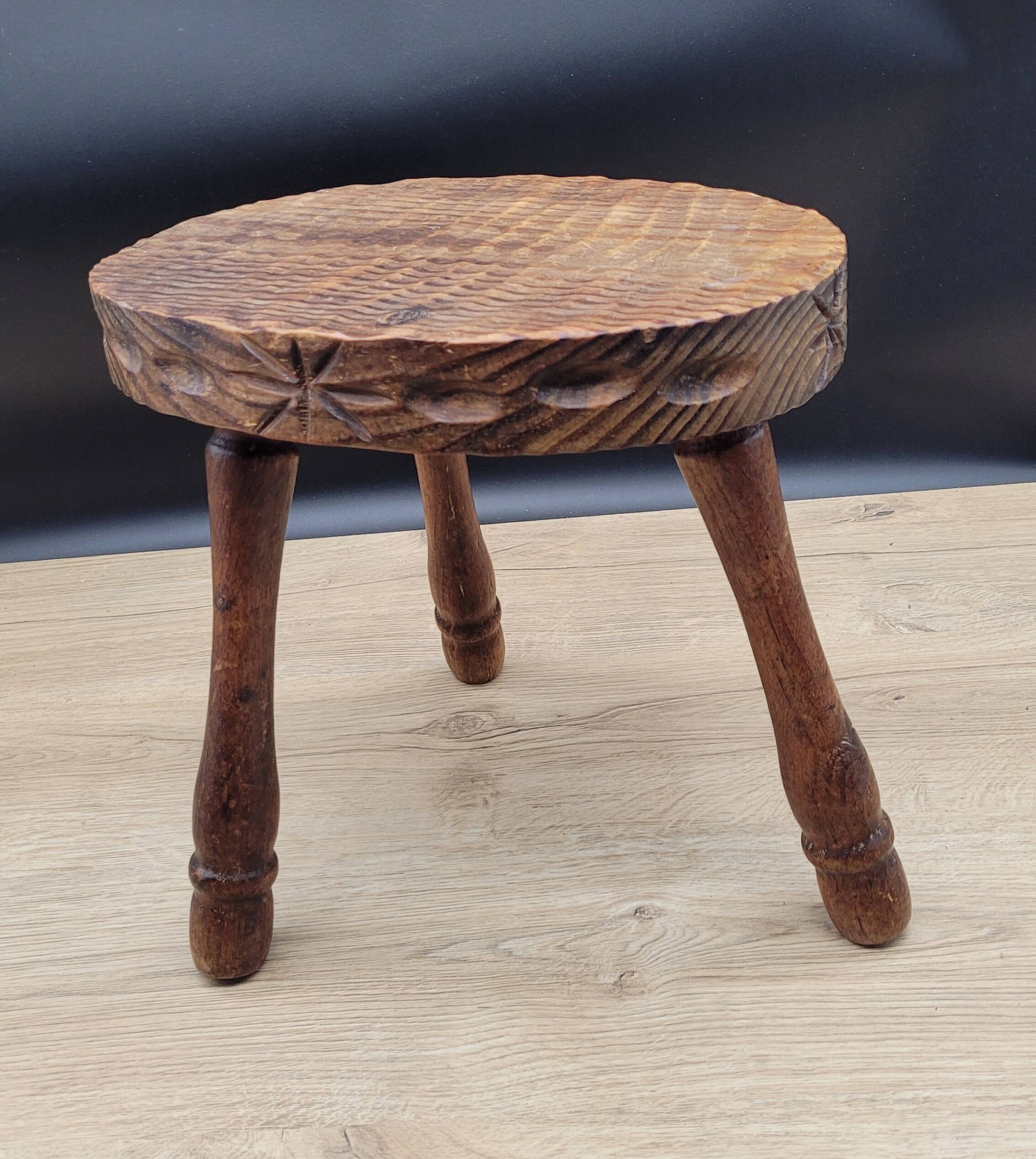 Oval tripod stool worked