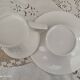 Tête à tête pour thé ou café long en porcelaine blanche décor floral doré