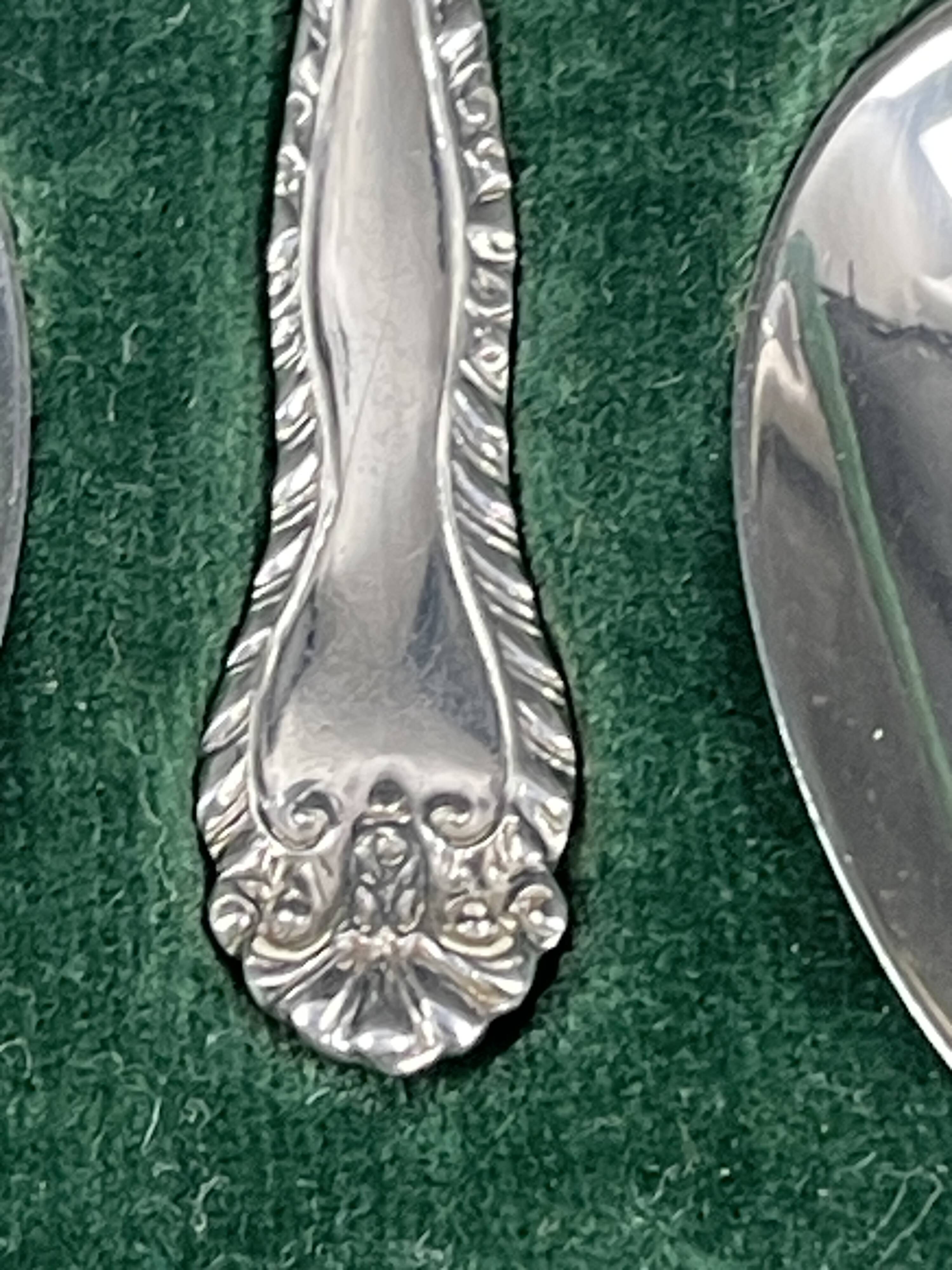 Box of 6 small spoons in solid silver Harrod's