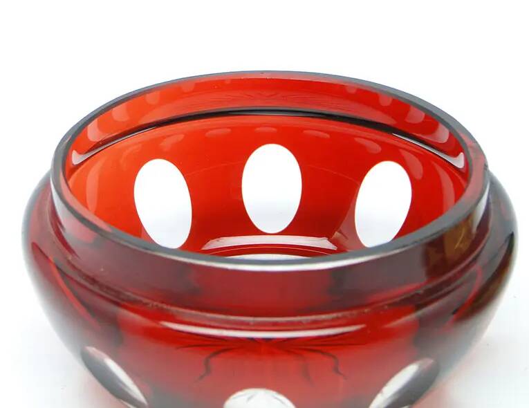 Bonbonnière Art Déco, verre rubis, laiton, Allemagne, années 1930