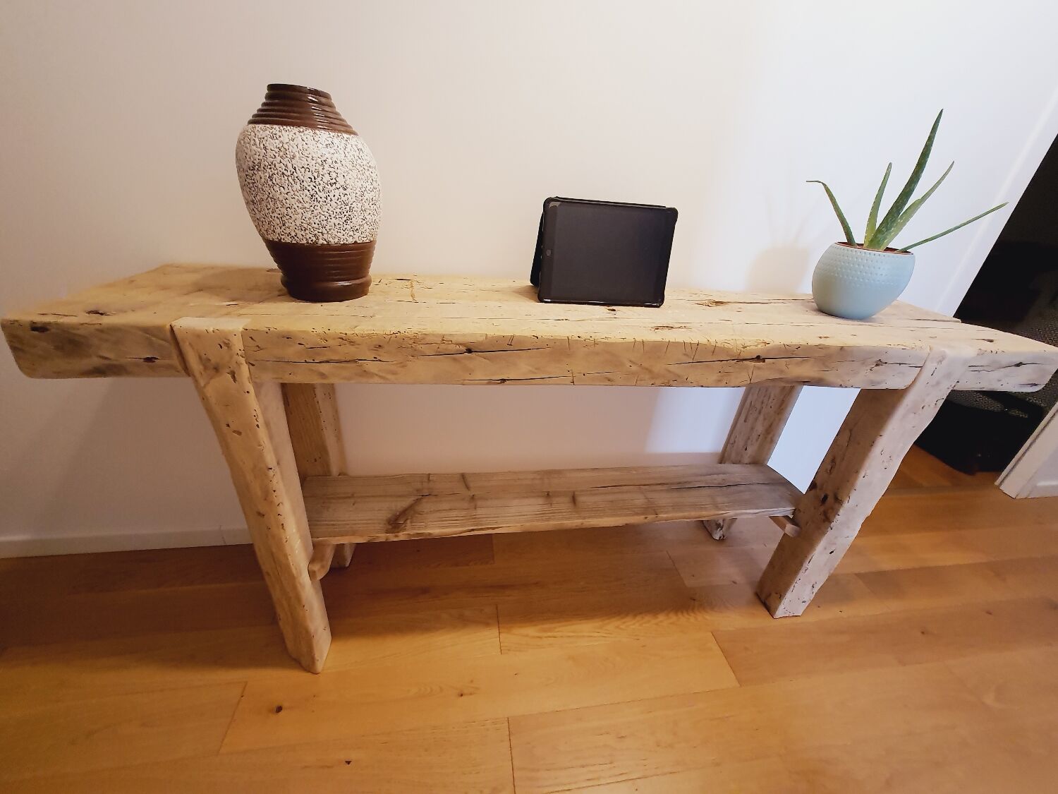 Carpenter's workbench