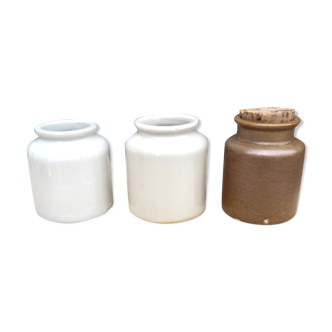 Trio de pots à moutarde en grès