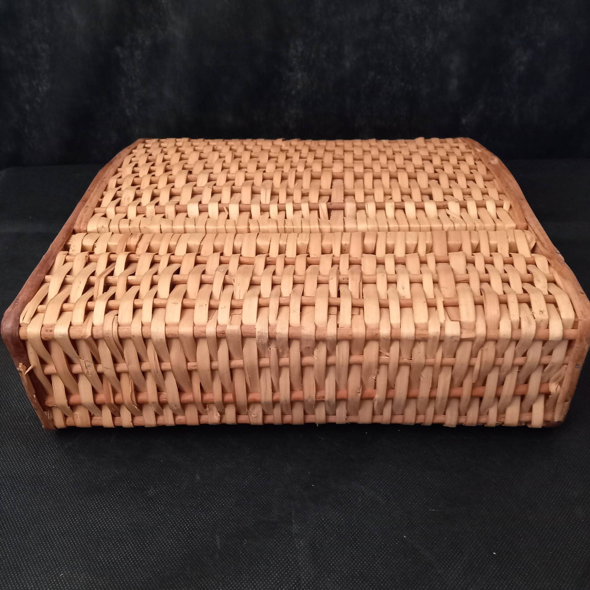 Wicker storage box