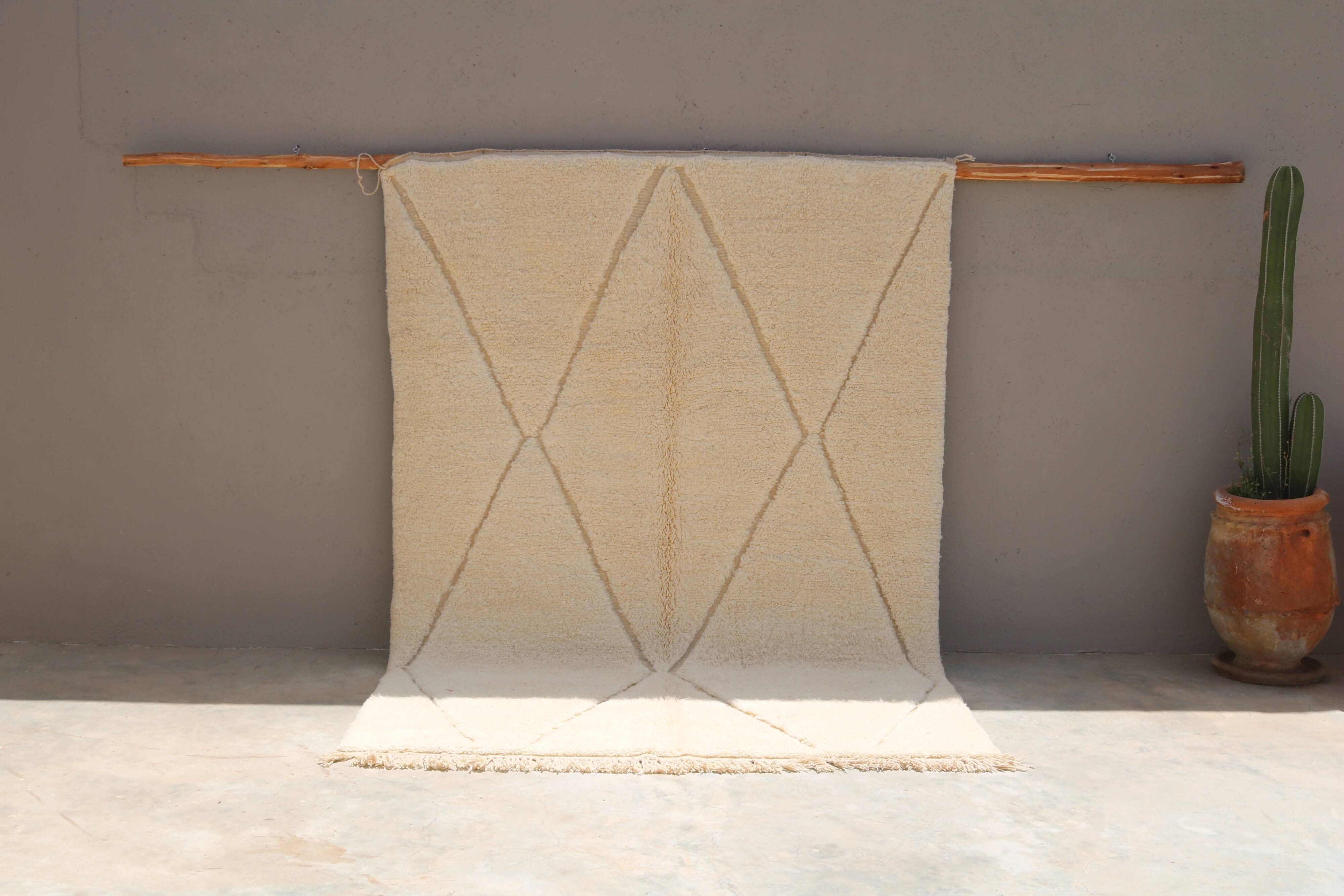 Grand tapis Beni Ouarain, 280 x 190 cm - G1050