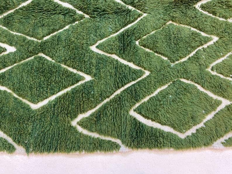 Tapis marocain fait main traditionnelle 250cmx150cm