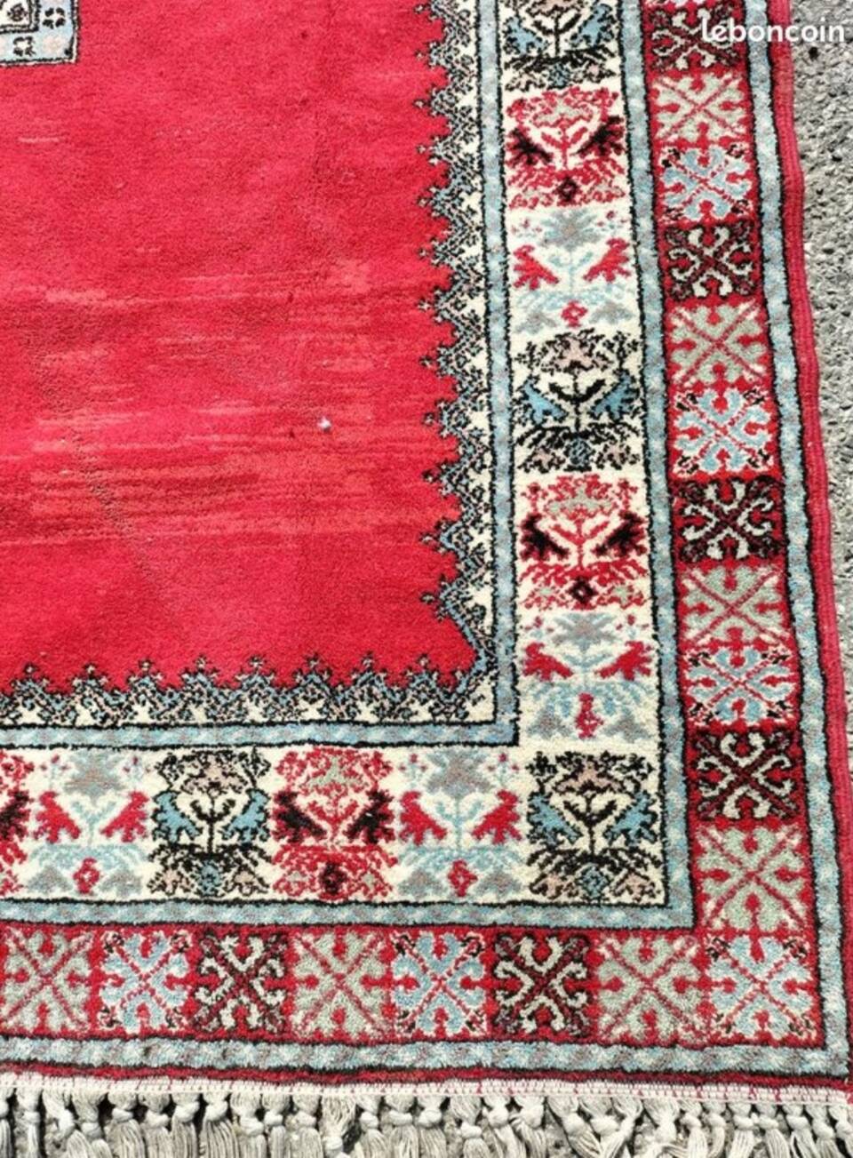 Oriental rug