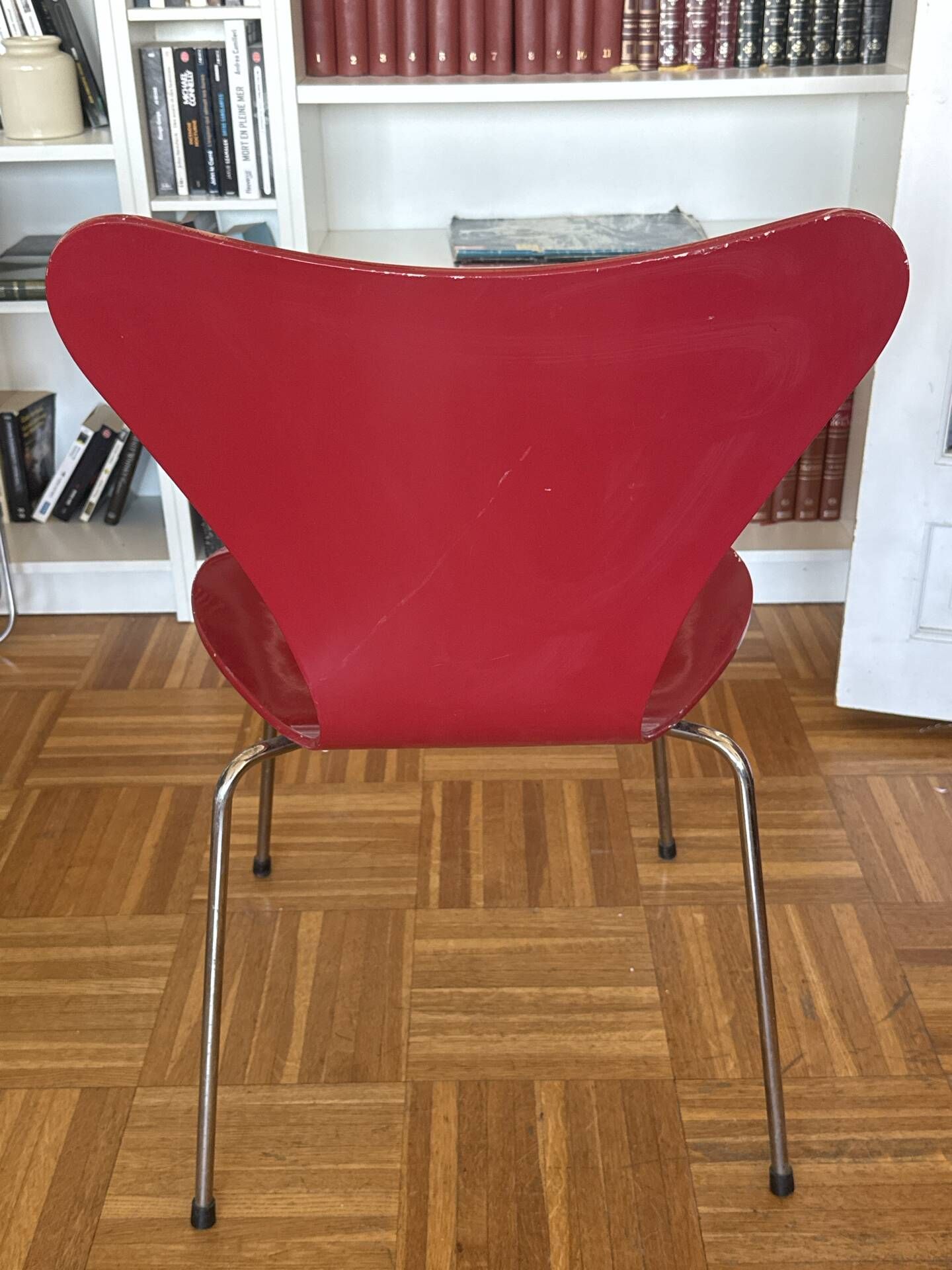 Chaise Arne Jacobsen, Fritz Hansen