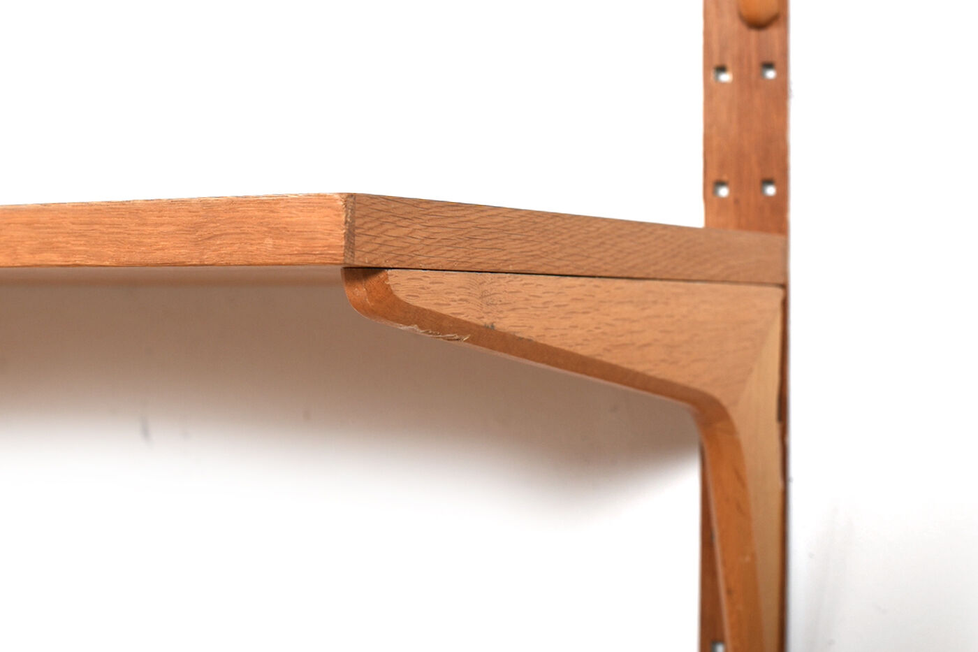 Système d’étagère en chêne danois par HG Furniture Danemark Années 1960