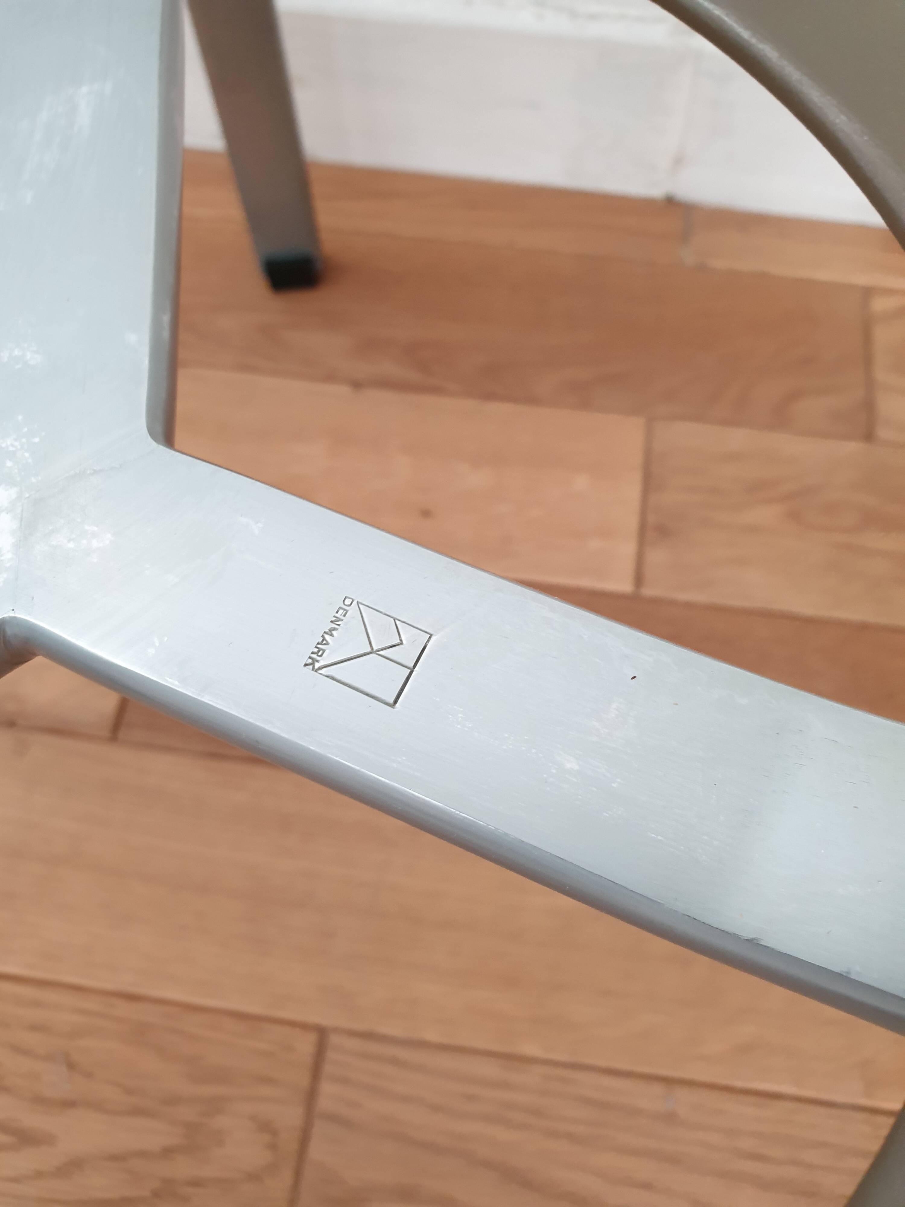 Tabourets PK33 de Poul Kjaerholm, E. Kold Christensen