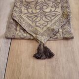 Table runner