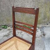 Living room chair with canning seat