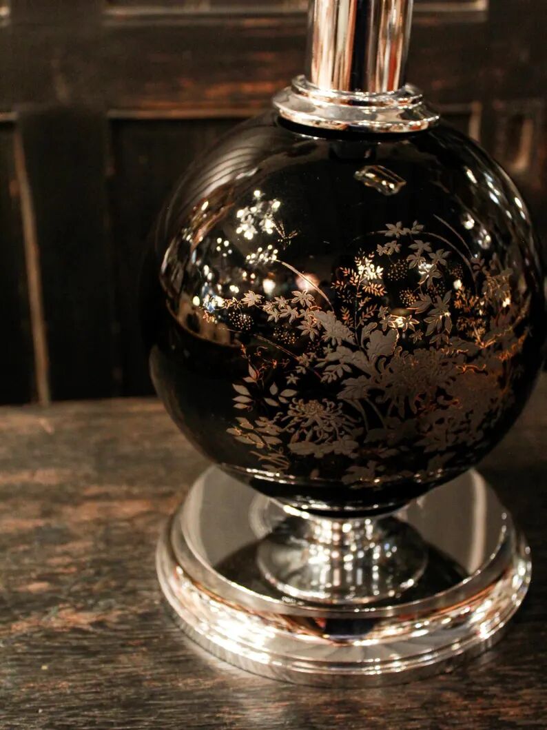 Italian porcelain table lamp