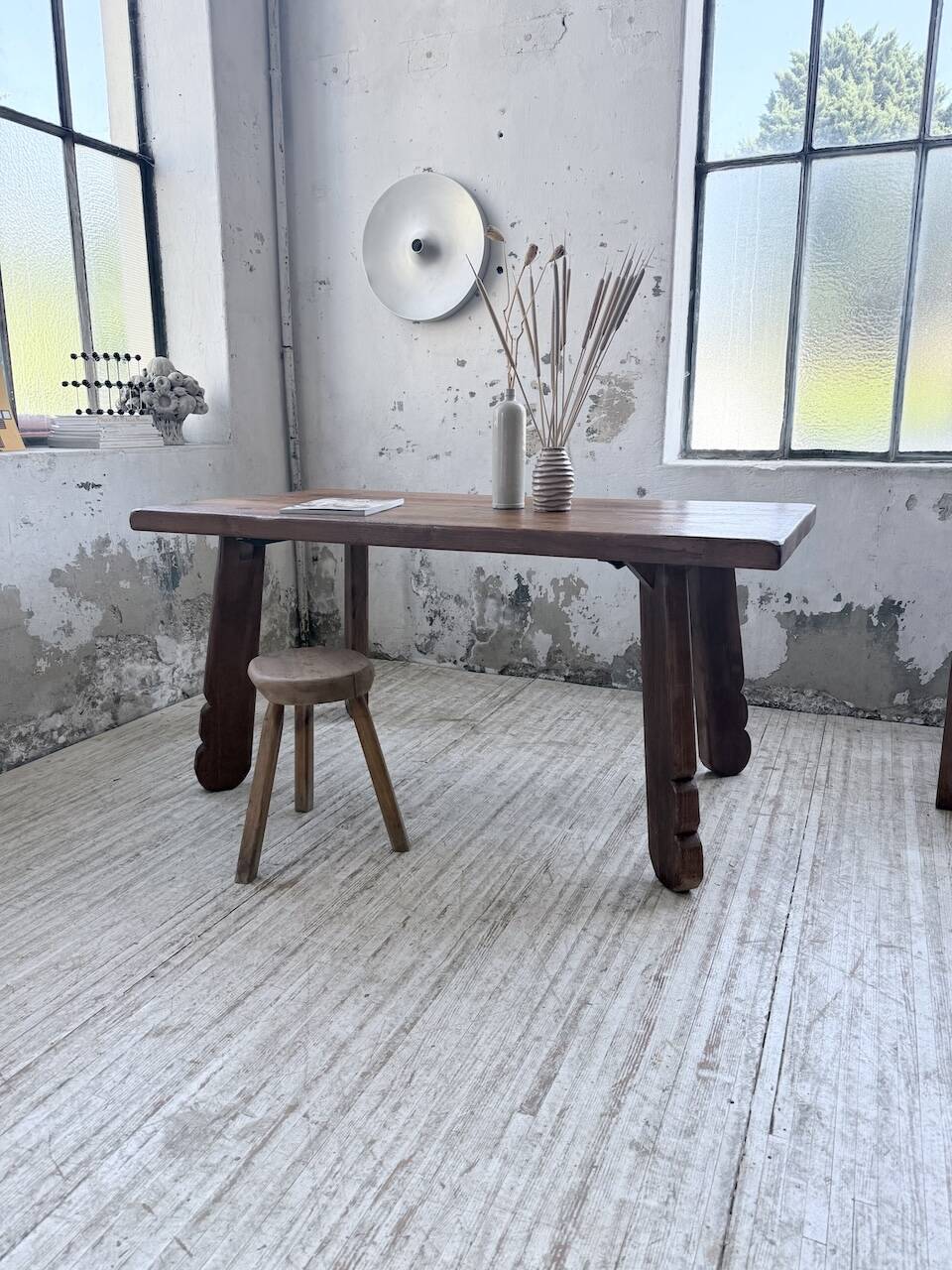 Brutalist oak table by De Puydt, Belgium 1970