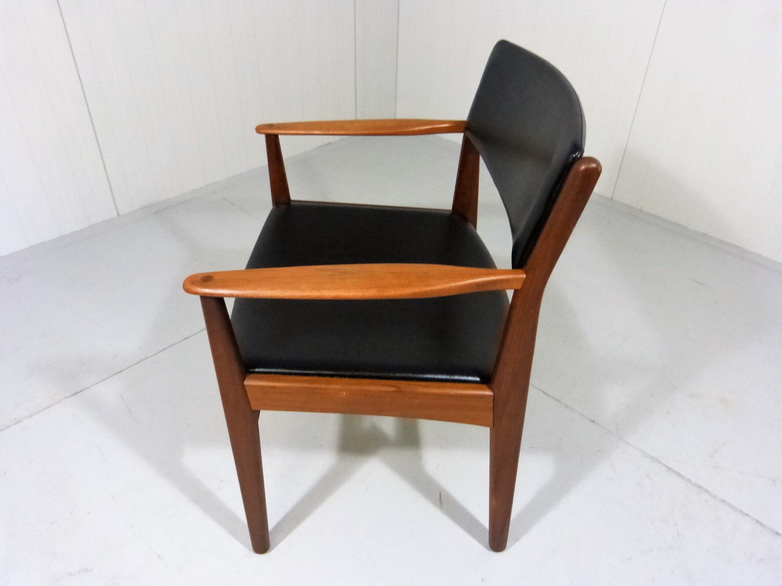 Armchair in teak & leather by Frem Røjle, Denmark