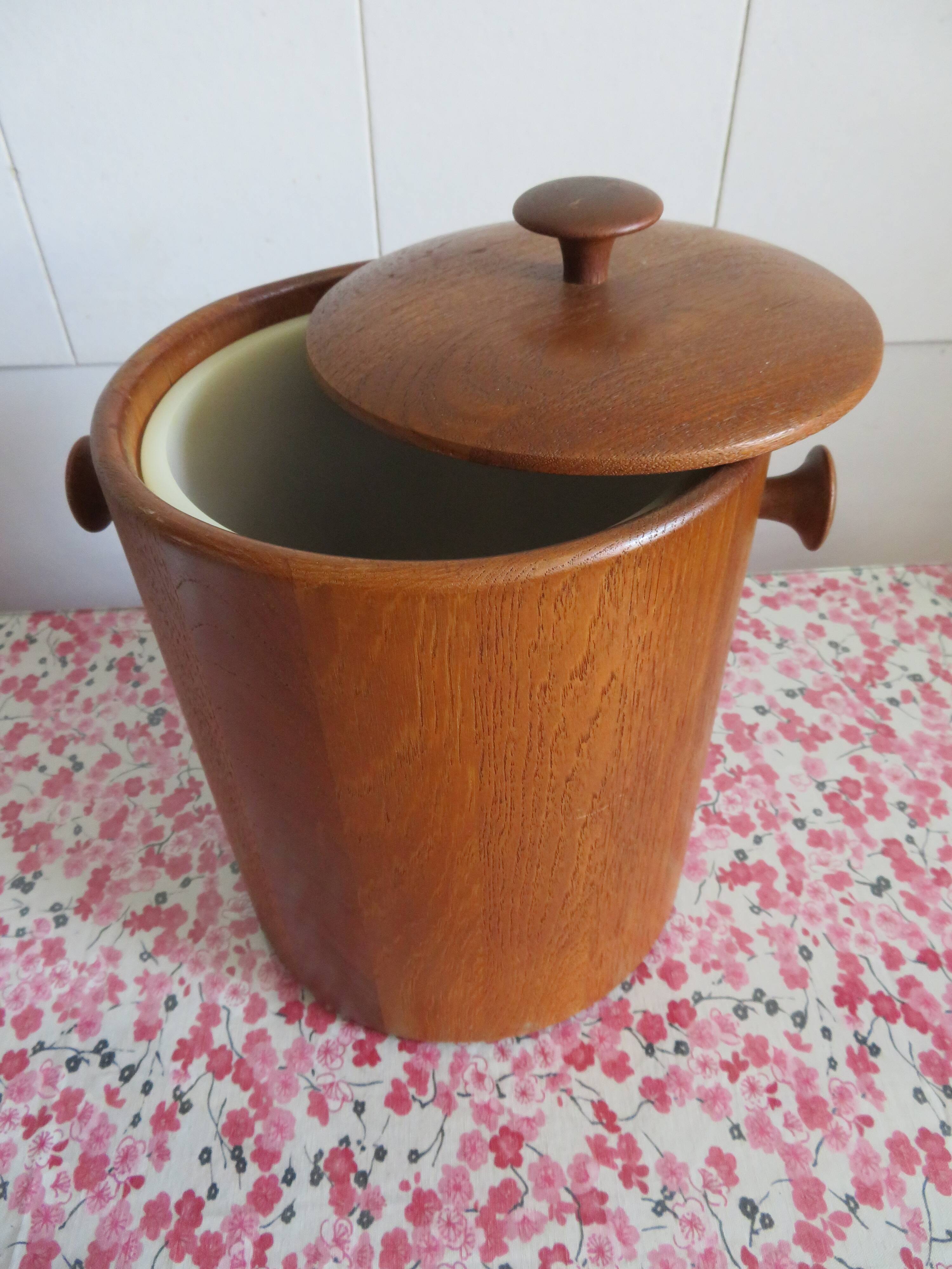 Teak ice bucket, Scandinavian style year 70
