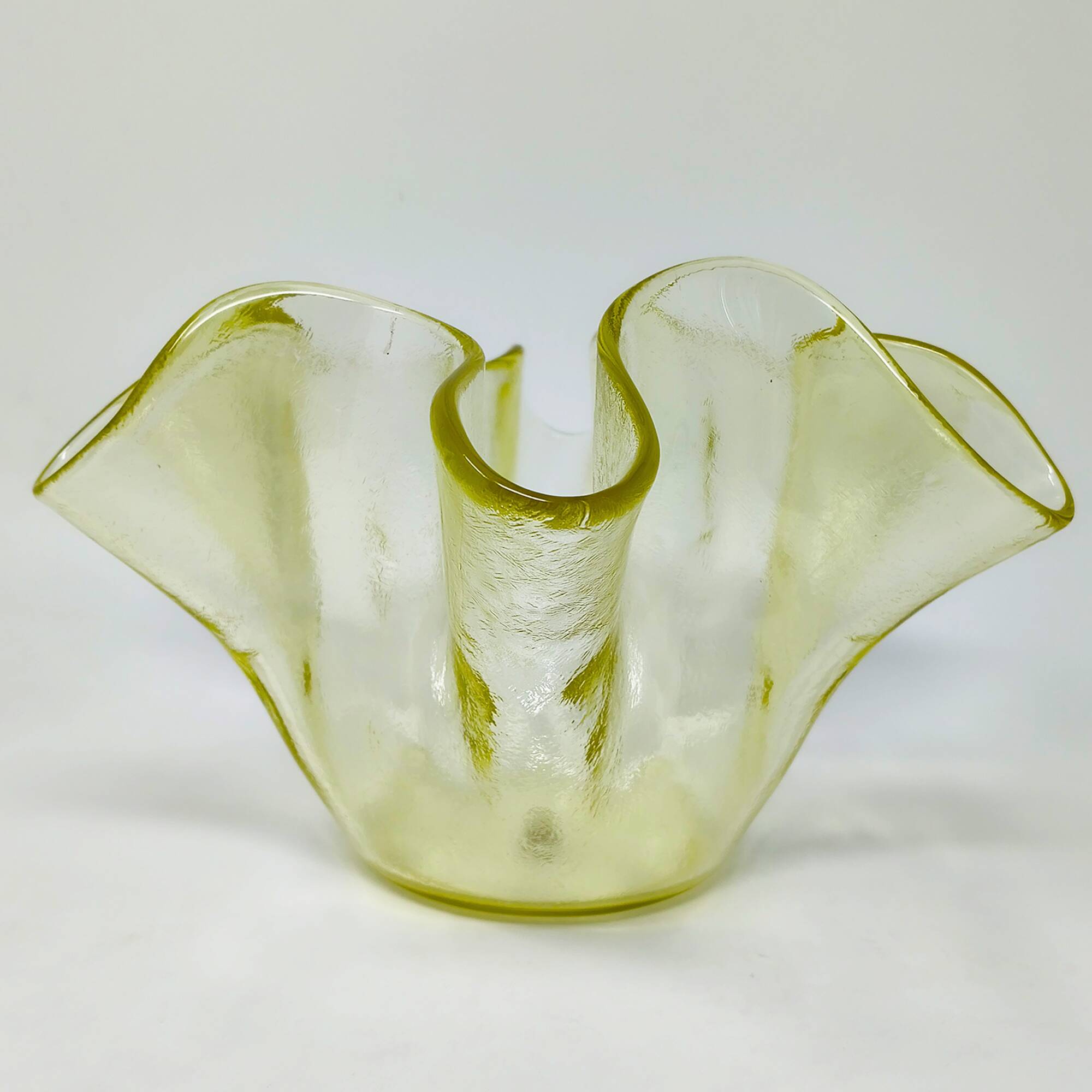 Vase en verre de Murano jaune "Fazzoletto" des années 1970 par Dogi