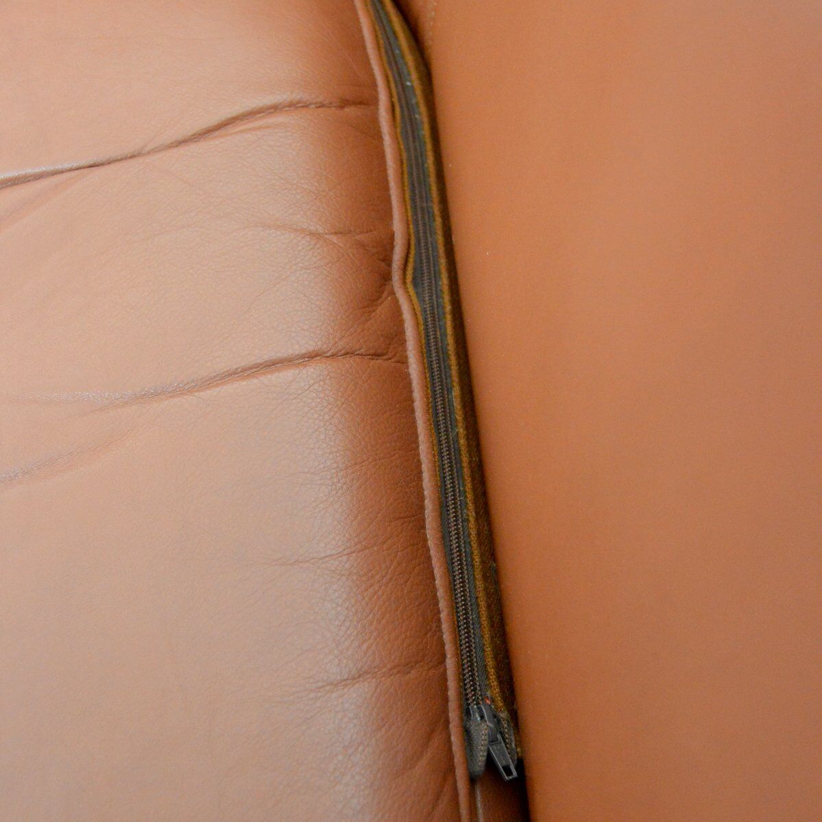 Sofa sofa leather leolux netherlands 1970s