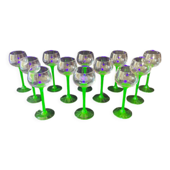 12 wine glasses in ouraline