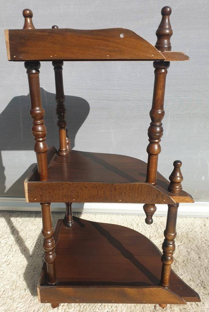 Corner wall display with 3 mahogany shelves
