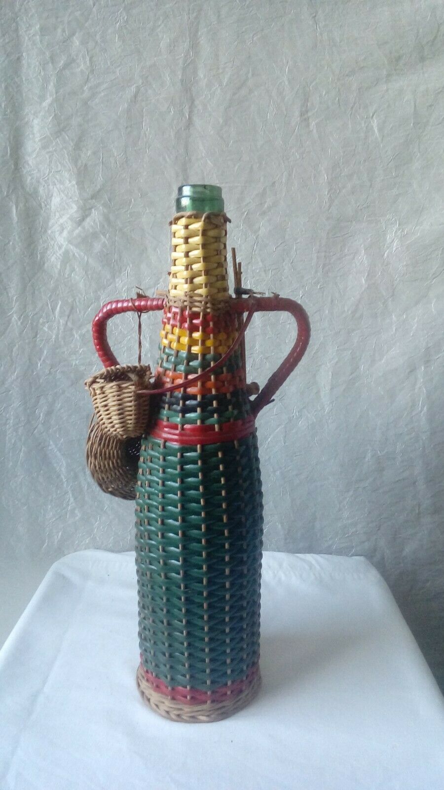 Bottle scoubidou and wicker years 1970 vintage