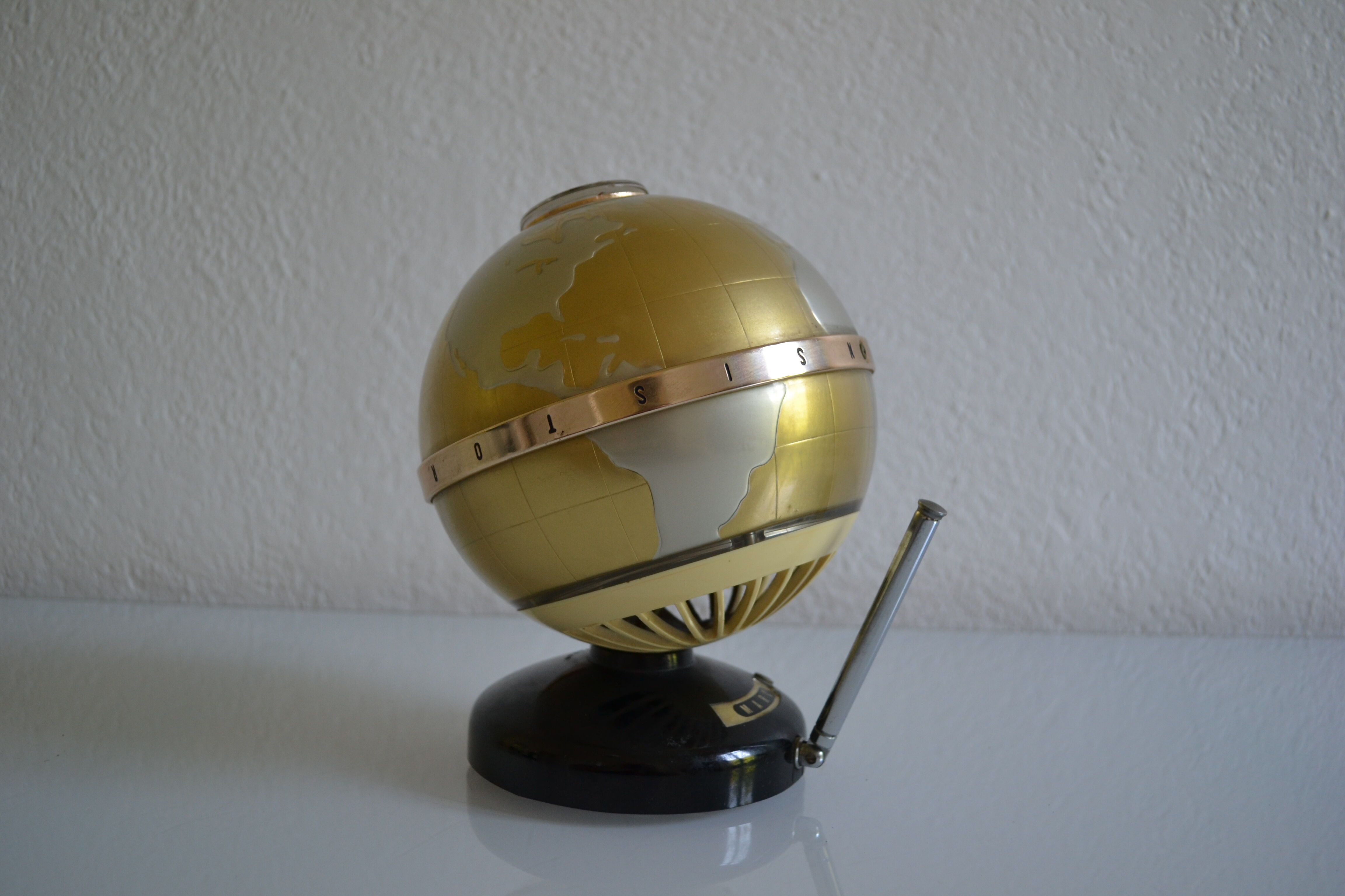 Radio vintage globe terrestre 60's