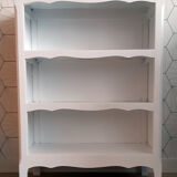 Bibus lacquered white.